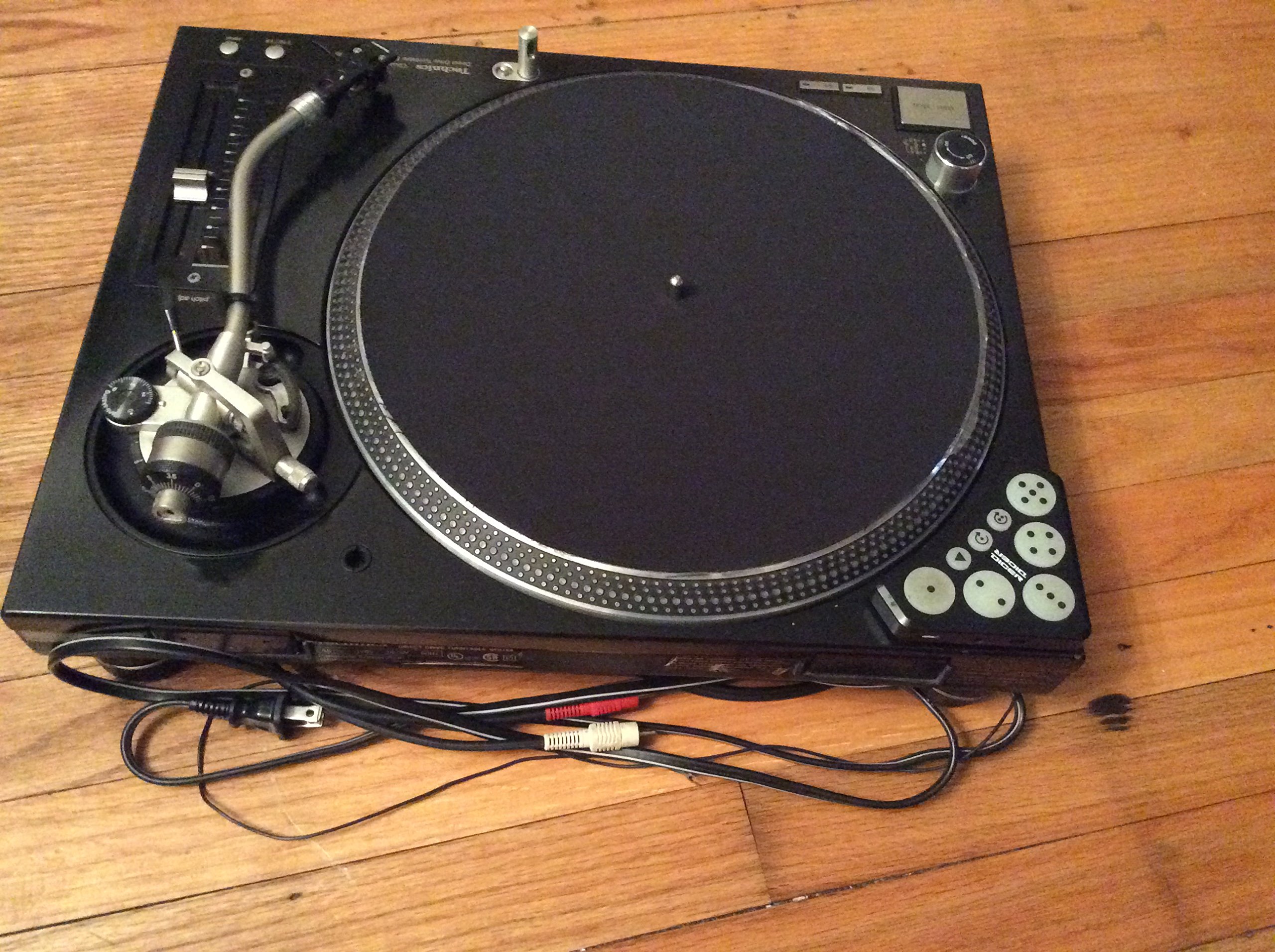 Amazon.com: Technics SL-1210M5G DJ TurnTable : Musical Instruments
